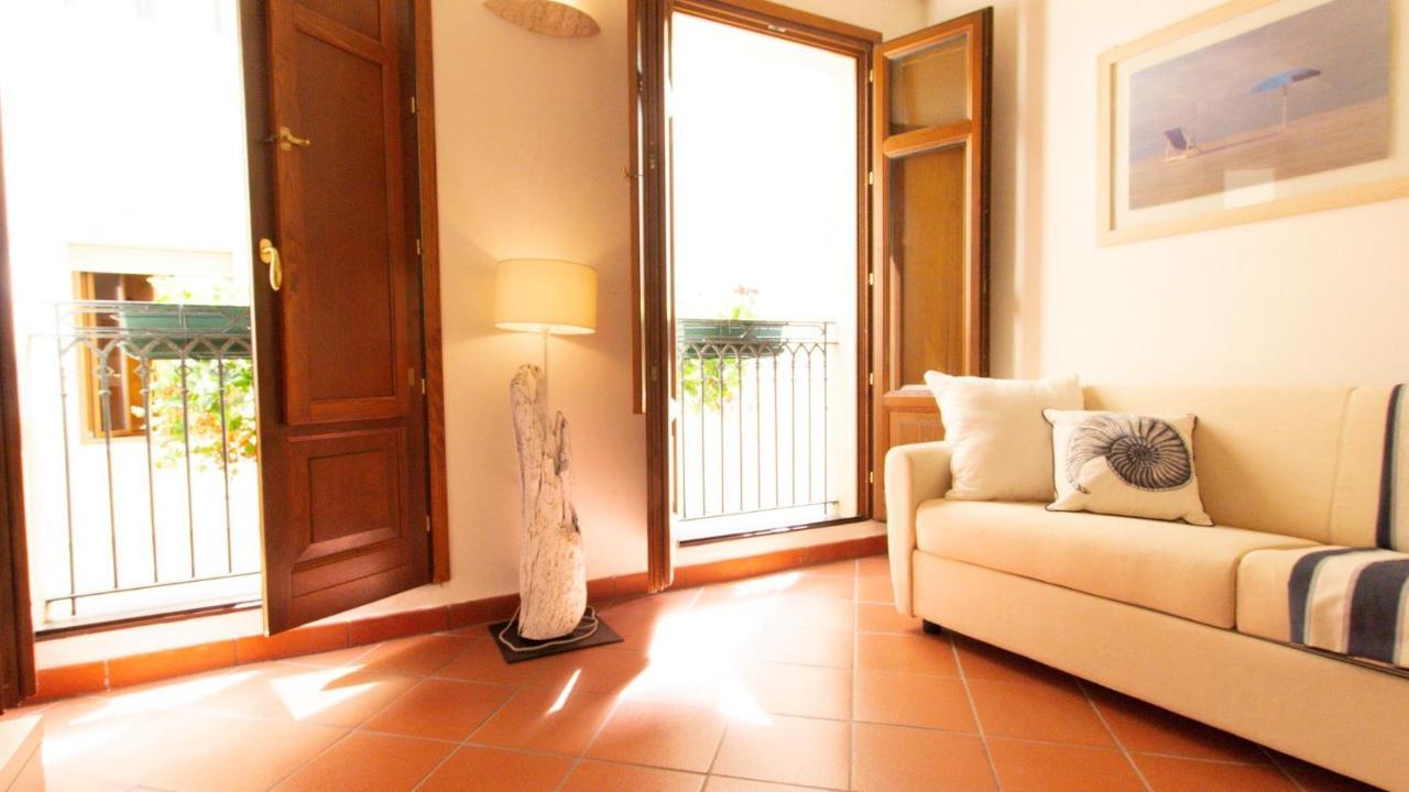 Roma 46 Apartment อาลเกโร ภายนอก รูปภาพ