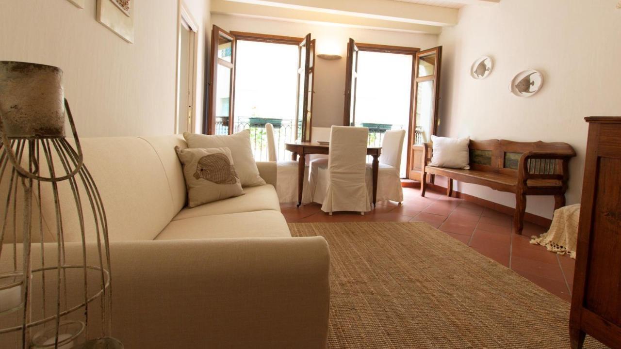 Roma 46 Apartment อาลเกโร ภายนอก รูปภาพ
